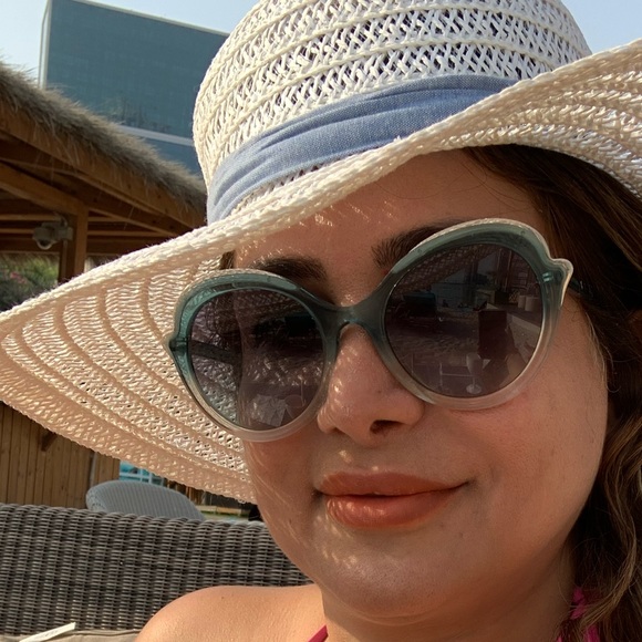 Tiffany &Co. sunglasses - Picture 4 of 7